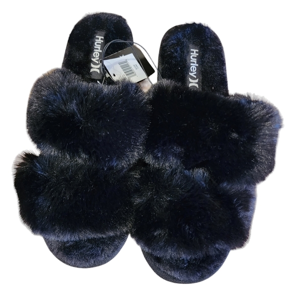 Women’s Faux fur Size 10 Fuzzy Hurley Slippers Black College Dorm Student Adult - Picture 1 of 6
